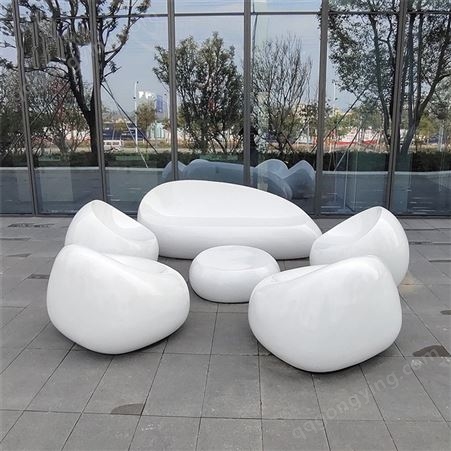 玻璃钢圆形休闲座椅 黄埔英文字母坐凳雕塑 恒创家具定制