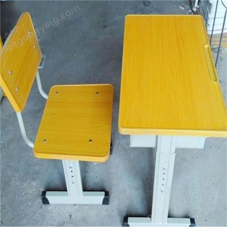 淄博 东营横档可调节高低课桌 学校辅导机构课桌椅 出售