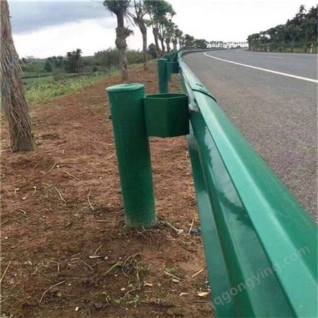 波形护栏厂家 重庆高速公里波形护栏 波形梁钢护栏 锌钢护栏 道路护栏