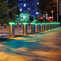 防闯交通设施升降柱路障-LED发光液压伸缩拦截桩