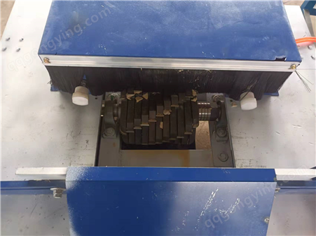 木托盘专用开槽机木板托底梁铣槽设备物流木托叉车孔挖孔机