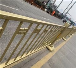 黄金色莲花锌钢市政道路护栏城市交通隔离栏公路户外防撞栏杆