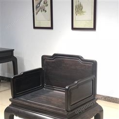 中式风格红木罗汉床摆放空间 高雅办公室素面沙发紫光檀材质